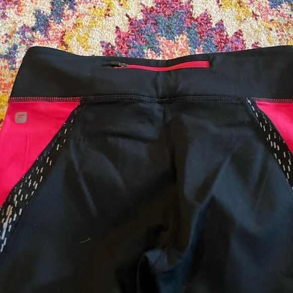Fabletics small cropped leggings - Picture 7 of 8